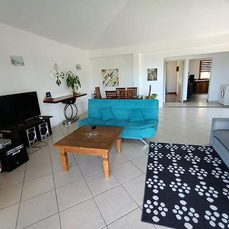 Surf House Holidays Ruisseau Creole Exterior photo